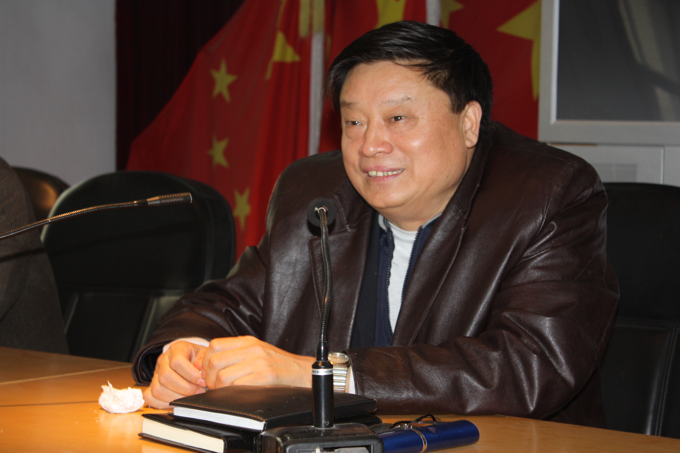 禹州集团董事长_禹州大禹像图片